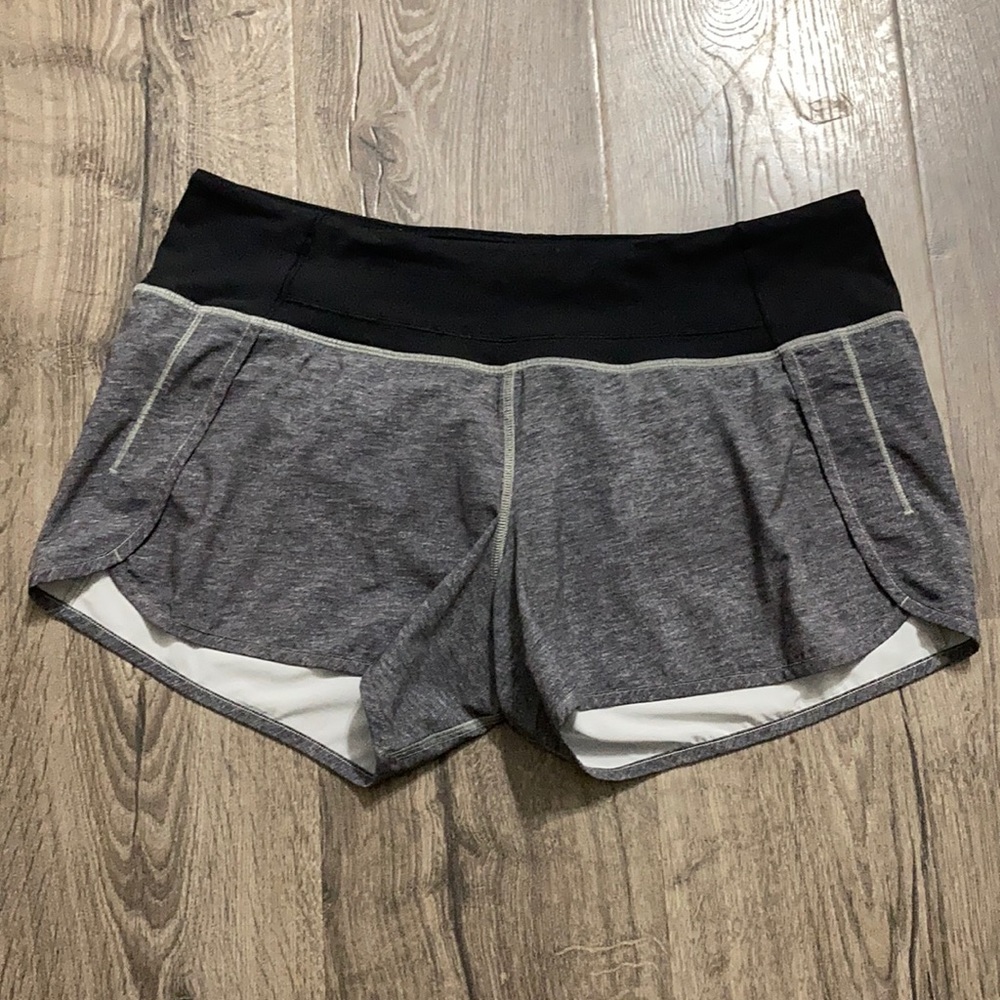 Lululemon shorts size 8